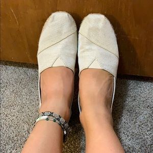 Platform Toms size 9